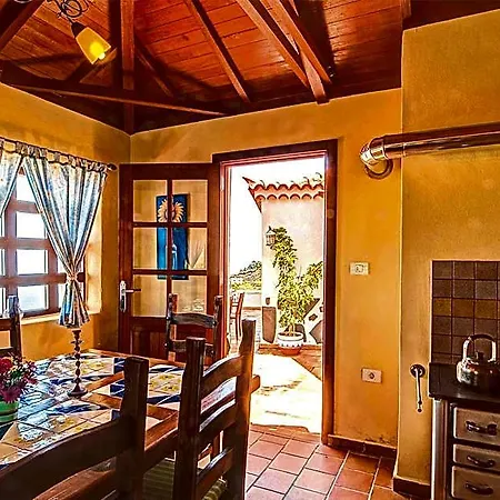 Hotel La Hoya, El Tanque 3*